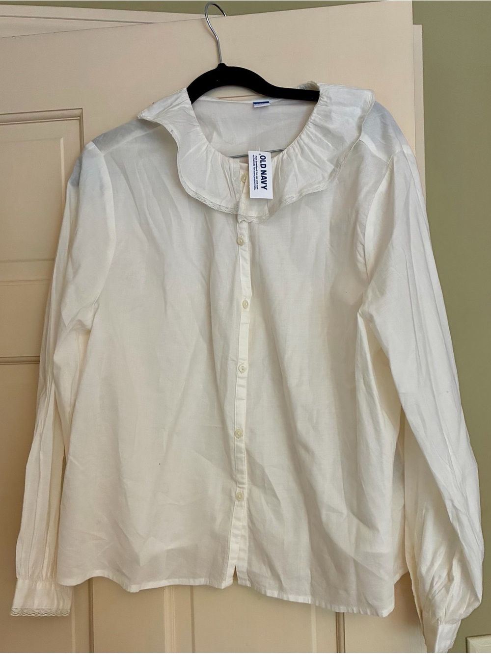 Old Navy Cream Ruffle-Collar Button Front Blouse for ladies